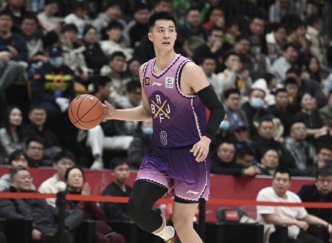 欧冠决赛买球-朱松玮27+4&amp;amp;曾凌铉三分9中9，北控战福建国内球员双双爆发